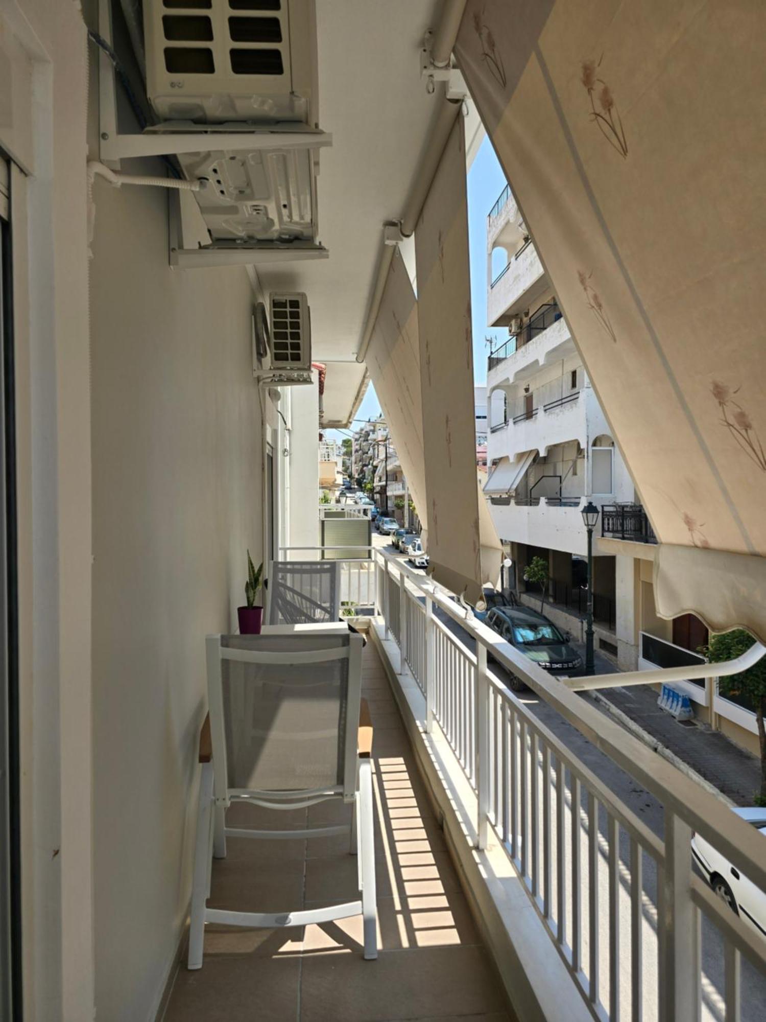 Maggie'S Blissful Escape Apartamento Loutráki Exterior foto